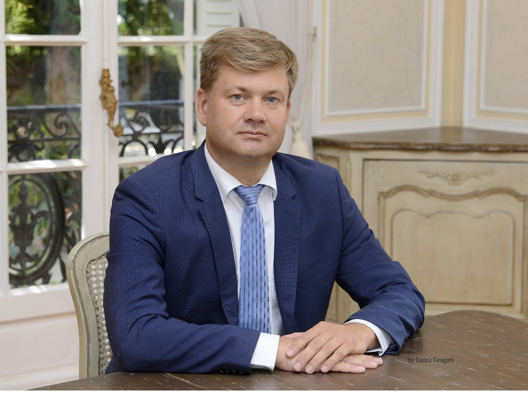 МОЛЧАНОВ Сергей Николаевич